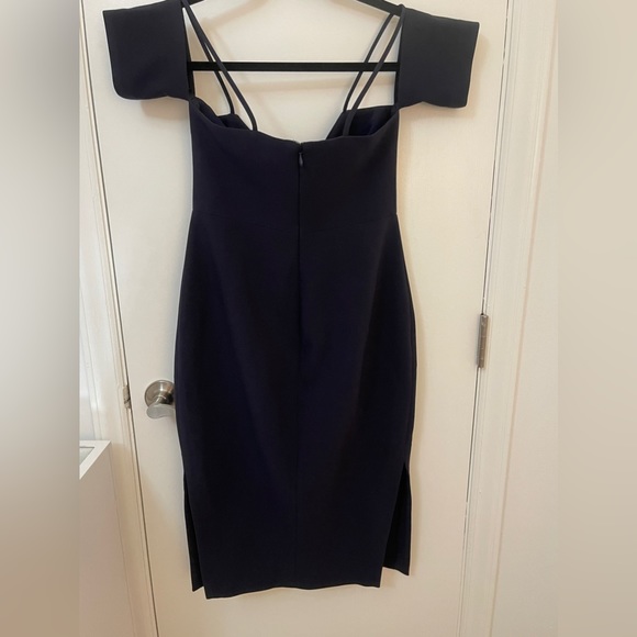 LIKELY, Navy off the shoulder dress, size 6 - Picture 7 of 10